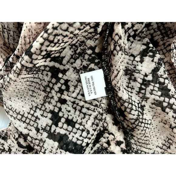 Misa Los Angeles Kesara Snake Skin Print Blouse Size S - Picture 9 of 10